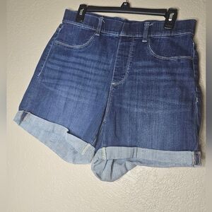 Judy Blue Denim Los Angeles Distressed Shorts  Women’s Size 1XL EUC